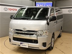 ハイエースバン