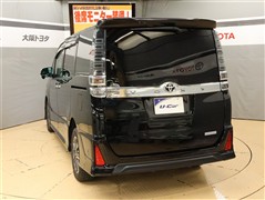 ヴォクシー ZSキラメキ3  4WD