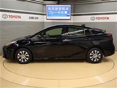 プリウス A