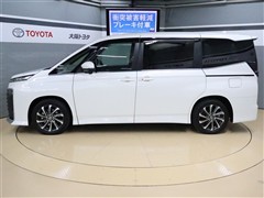 ヴォクシーHV S-Z