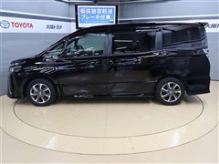 ヴォクシー ZS