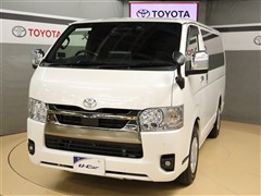 トヨタ ハイエースV スーパーGLダークP2