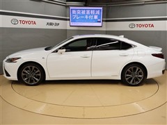 ES300h Fスポーツ