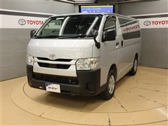 トヨタ ハイエースV DX