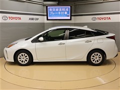 プリウス Sセーフティプラス2