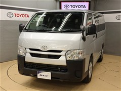 トヨタ ハイエースV DX