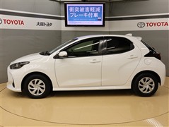 ヤリス ハイブリッドX