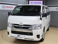 ハイエースバン