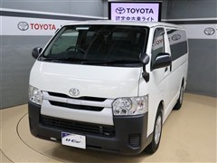 ハイエースV DX
