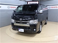 トヨタ　ハイエースV スーパーGLダークP2