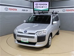 トヨタ　サクシードV ハイブリッドTX