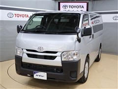 トヨタ ハイエースV DX