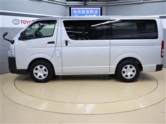 ハイエースV DX