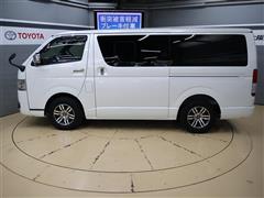 ハイエースV SーGLダークプラ2