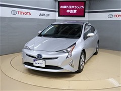 トヨタ プリウス A