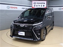 トヨタ ヴォクシー 2.0ZS キラメキ3