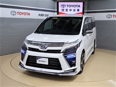 トヨタ ヴォクシー HV ZS キラメキ3