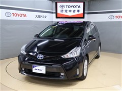 トヨタ　プリウスアルファ S