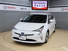 トヨタ プリウス A ツーリングセレクション