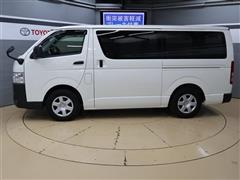 ハイエースV DX 3ニン 5ドア