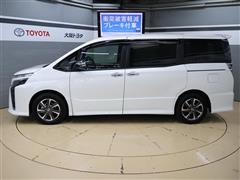 ヴォクシー 2.0ZSキラメキ3