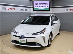 トヨタ プリウス A ツーリングセレクション