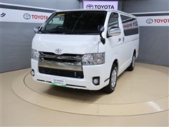 トヨタ ハイエースV SーGLダークプライム