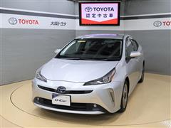 トヨタ プリウス A ツーリングセレクション