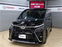 トヨタ　ヴォクシー 2.0ZS キラメキ3