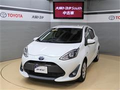 トヨタ　アクア S
