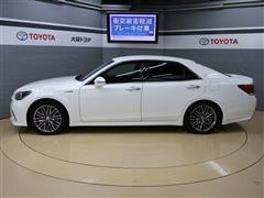 クラウンアHV アスリートS Jフロンテ