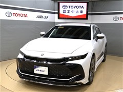 トヨタ　クラウンHVクロスオーバーGアドバ