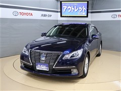 クラウンロイヤル HV ロイヤルサルーン