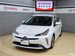 トヨタ プリウス A ツーリングセレクション