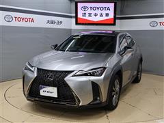 レクサス UX200 Fスポーツ
