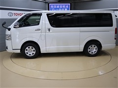 ハイエースV S-GLダークプラ2