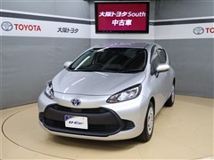 トヨタ アクア X