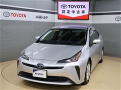 トヨタ プリウス S