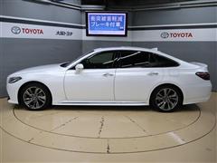 クラウンHV RSアドバンス