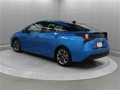 プリウス A プレミアムツーリング