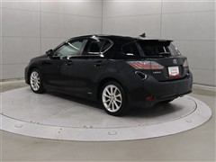 CT200h バージョンL