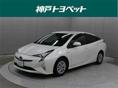 トヨタ　プリウス S セーフティプラス
