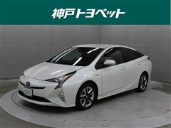 トヨタ プリウス A ツーリングセレクション