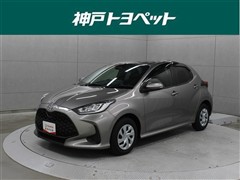 トヨタ ヤリスHV U