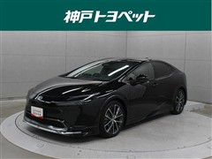 トヨタ プリウス Z
