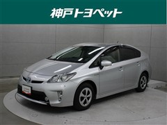 プリウス S