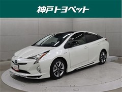 プリウス Sセイフティ+ ツートン