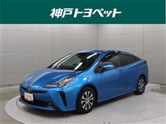 プリウス A