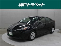 プリウス S