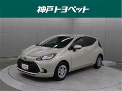 トヨタ アクア G